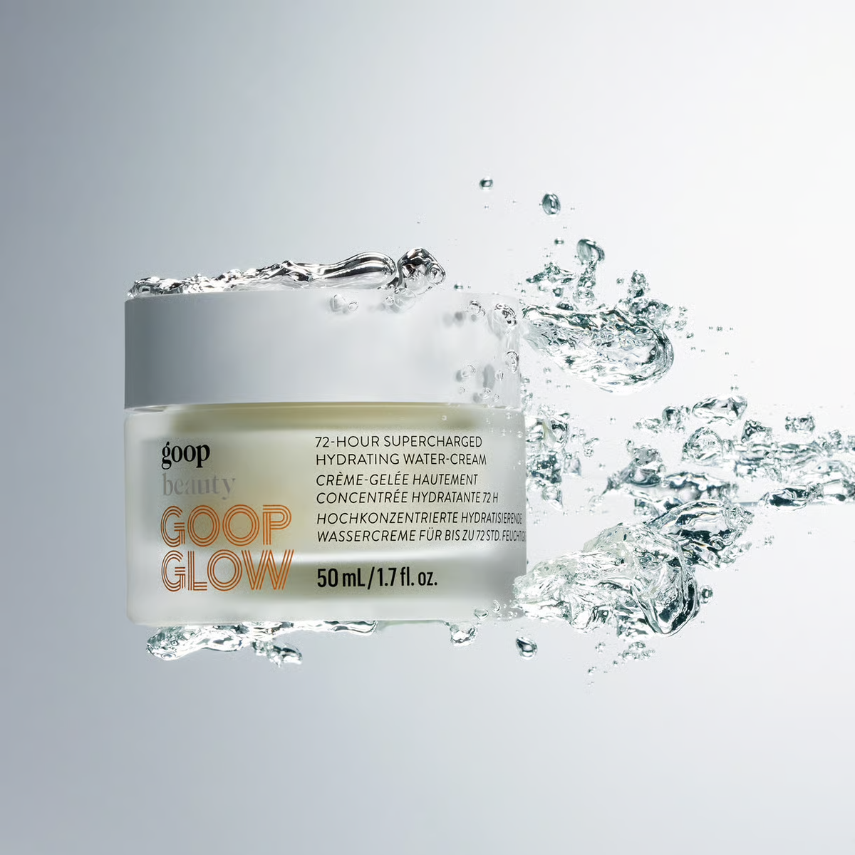 An airy water cream face moisturizer that plumps skin with moisture for up to 72 hours. This lightweight formula brightens and balances skin, leaving you with a satin-matte glow.