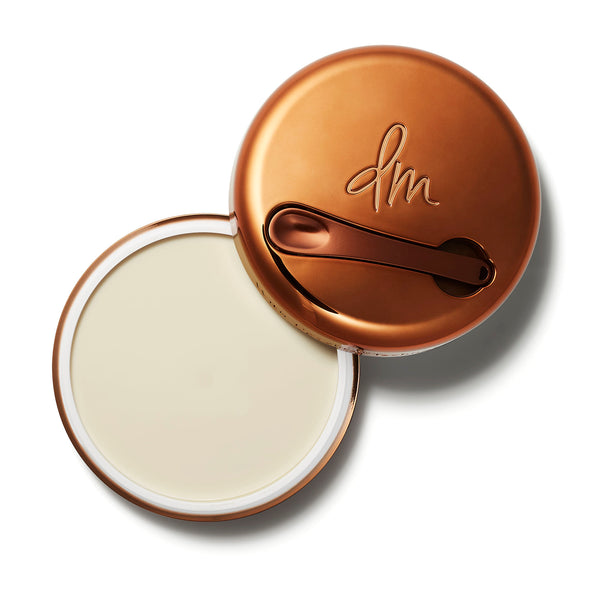 An award winning, texture reducing, coverage boosting, blurring balm, that balances oils throughout the day while maintaining hydration.