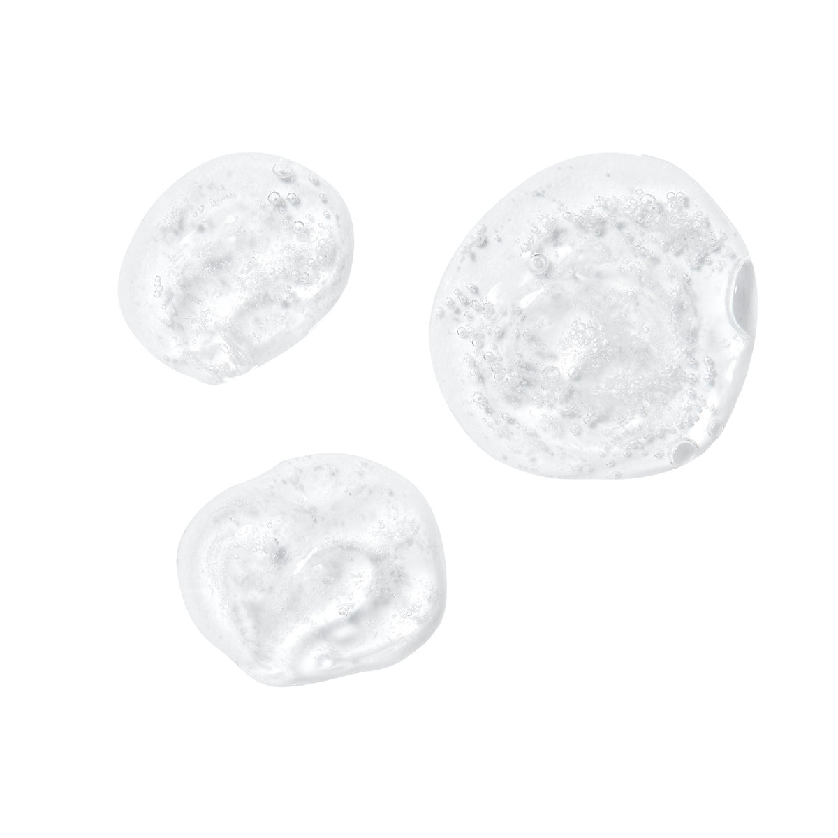 A gentle foaming cleanser that works without stripping away your skin’s natural oils.