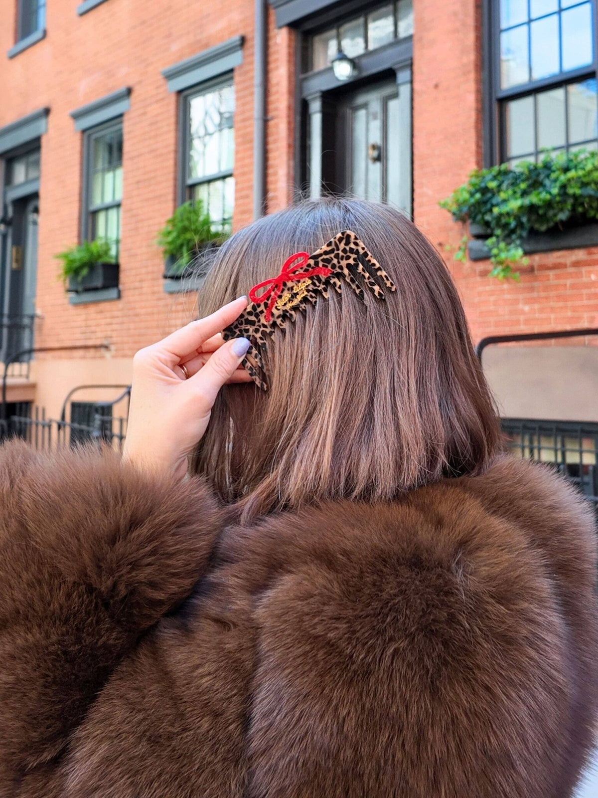 Hand-Painted Leopard Bow Detangling Wide Tooth Hair Comb | Eco-Friendly - Solar Eclipse