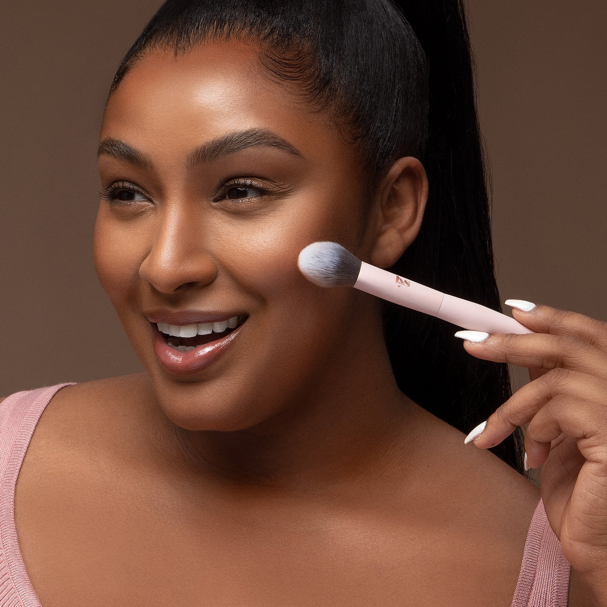 Highlighter Brush - LYS Beauty