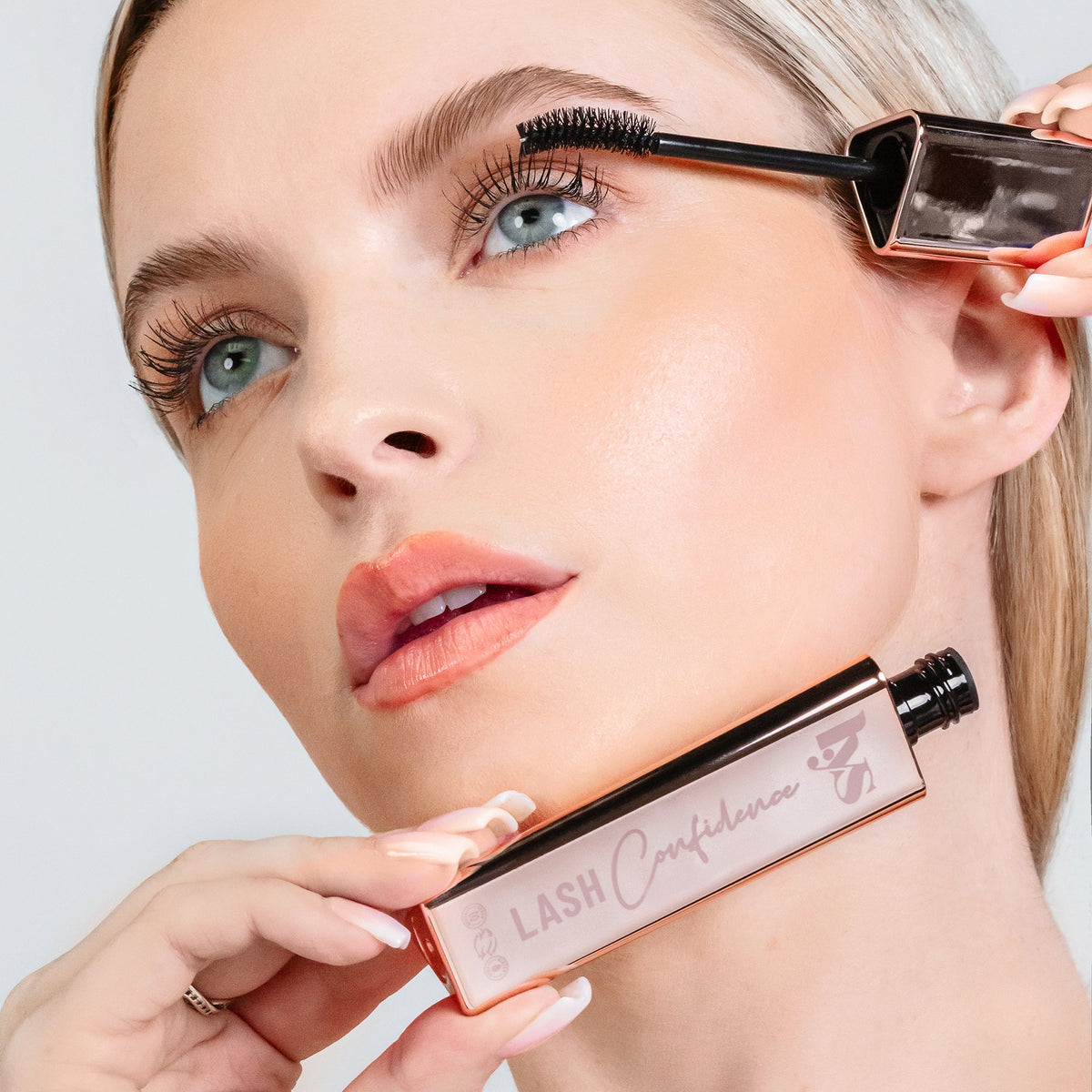 Lash Confidence Mascara - LYS Beauty