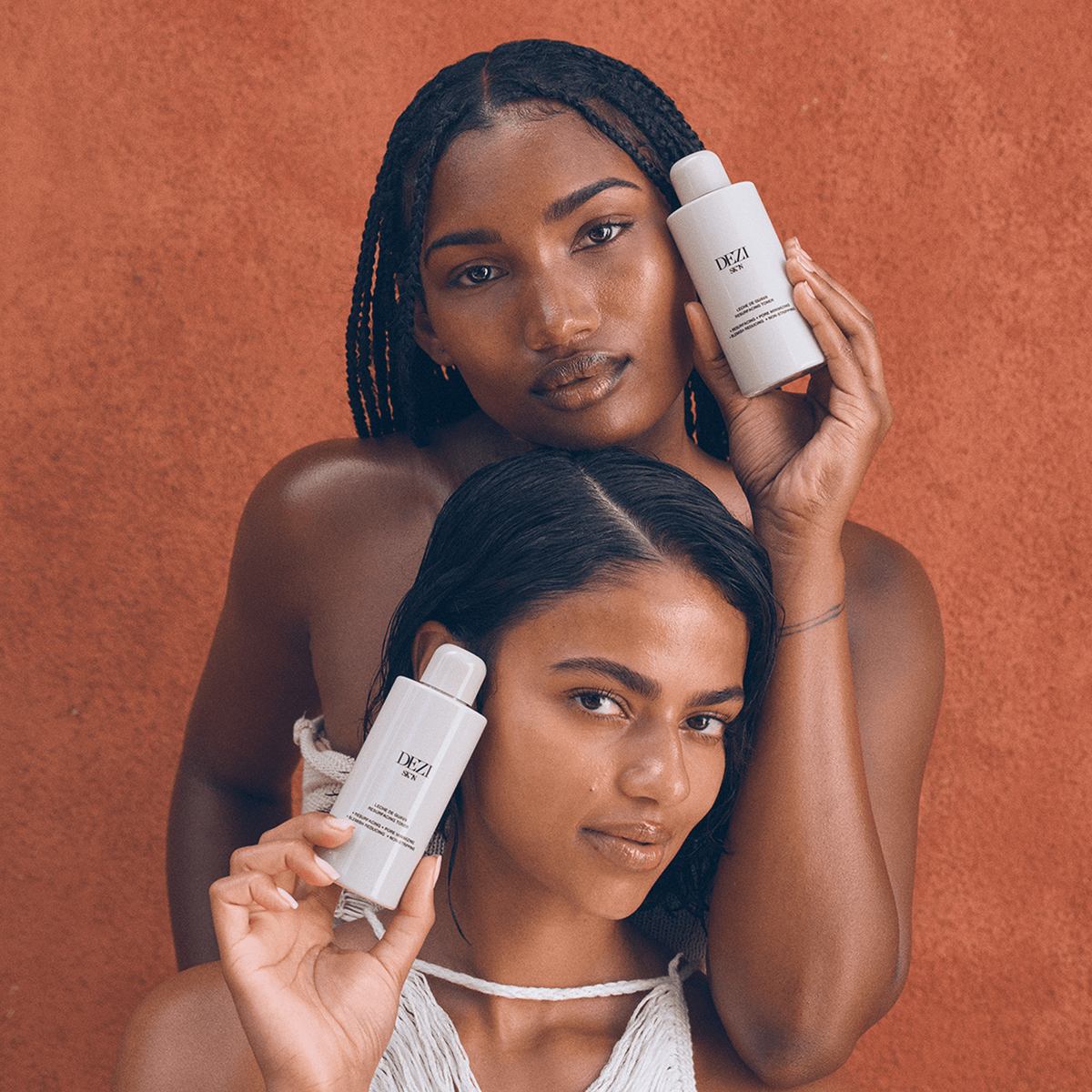 LECHE DE GUAVA Resurfacing Toner - Thirteen LuneSkincare < Moisturizers < Face TonerDezi SkinDEZSKI-50664-LDG5 fl oz / 150mlThis powerful resurfacing, pore minimizing BHA toner helps to gently treat blemishes and post-blemish marks.