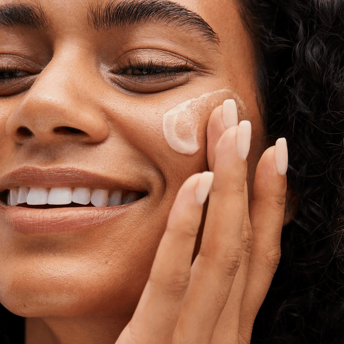 ReEvolve Radiance Locking Primer - RMS Beauty