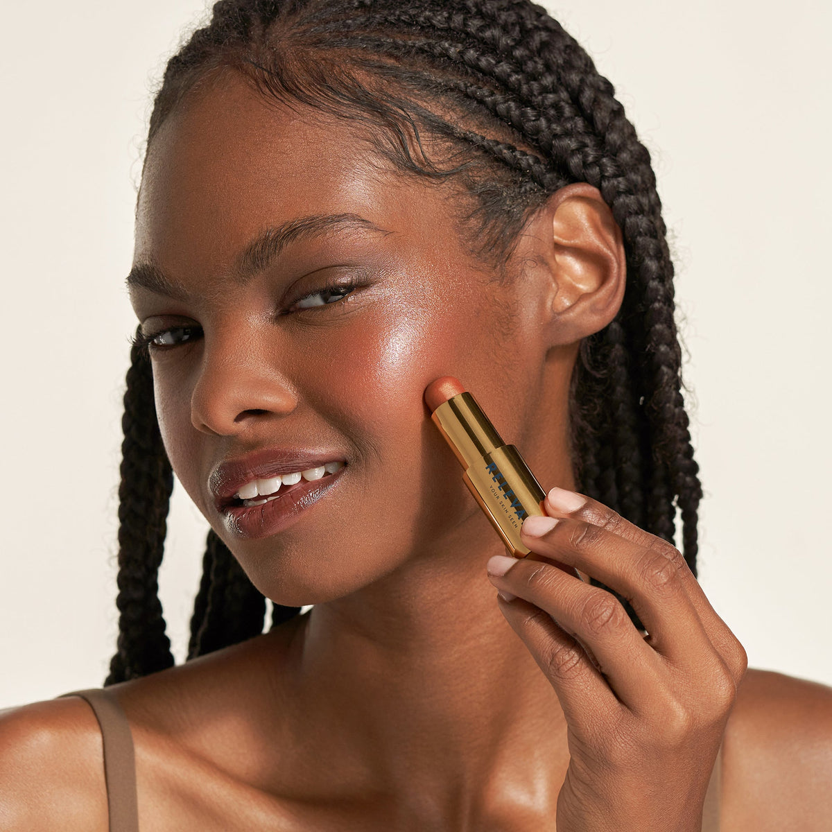 Rele-Wand™ Glossy Highlighter - Relevant: Your Skin Seen