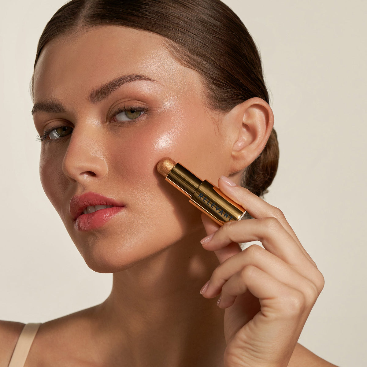Rele-Wand™ Sparklight Highlighter - Relevant: Your Skin Seen