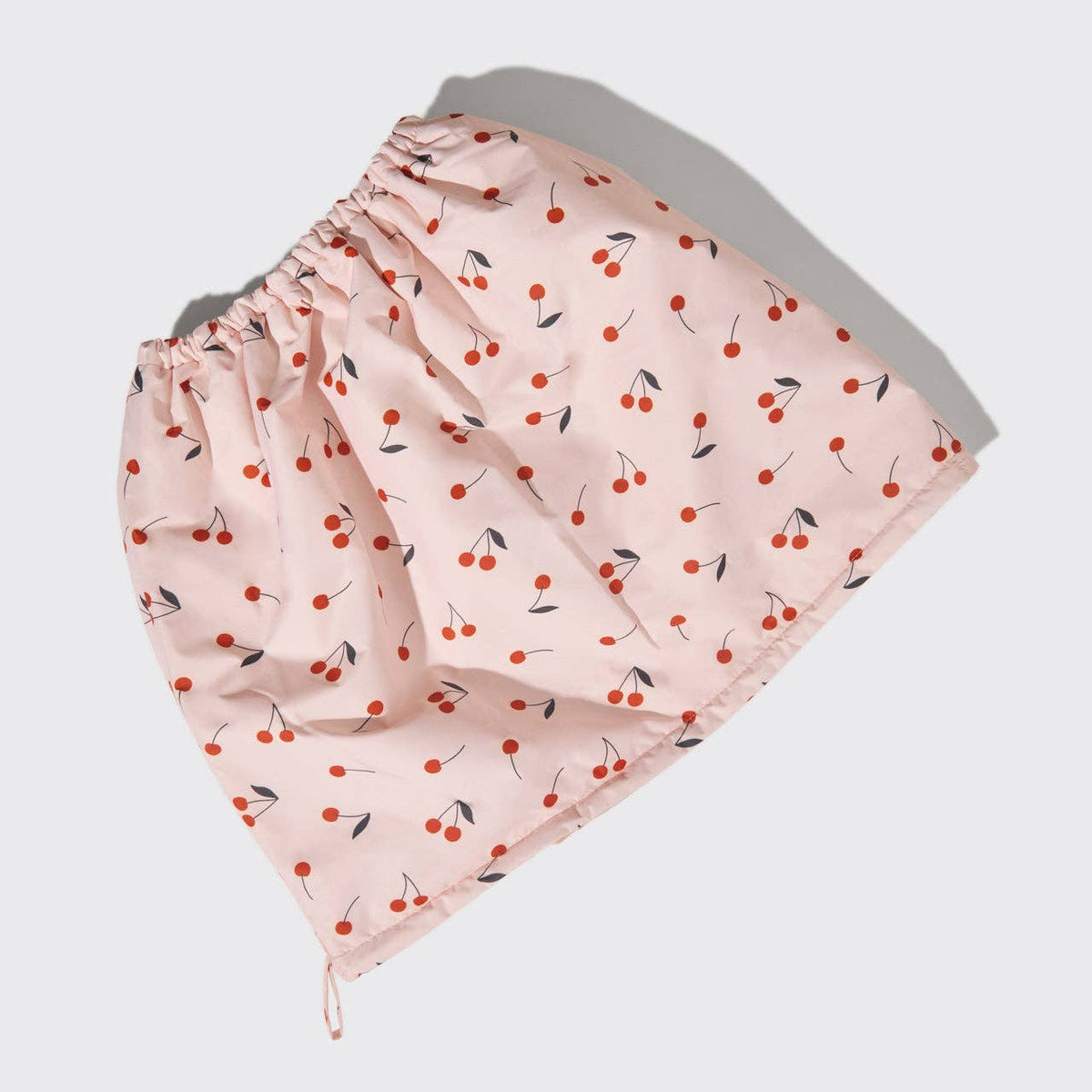 Satin-Lined Flexi Shower Cap - Cherry Print - Thirteen LuneHaircare < ToolsKITSCHSLF-SC-CHP-50934Satin-Lined Flexi Shower Cap - Cherry Print