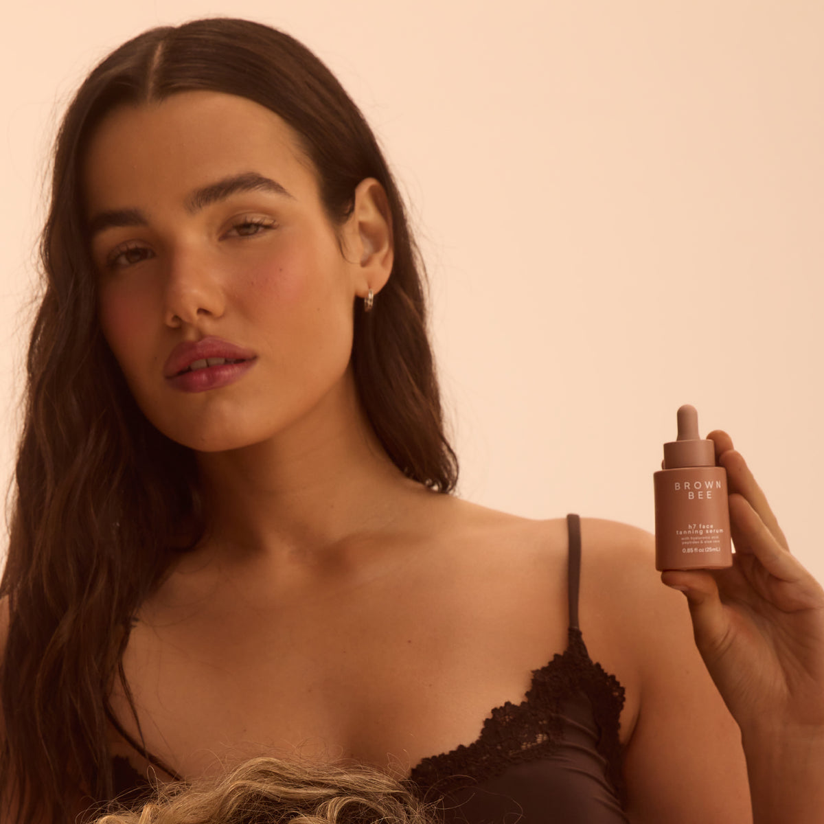 H7 Face Tanning Serum - Brown Bee