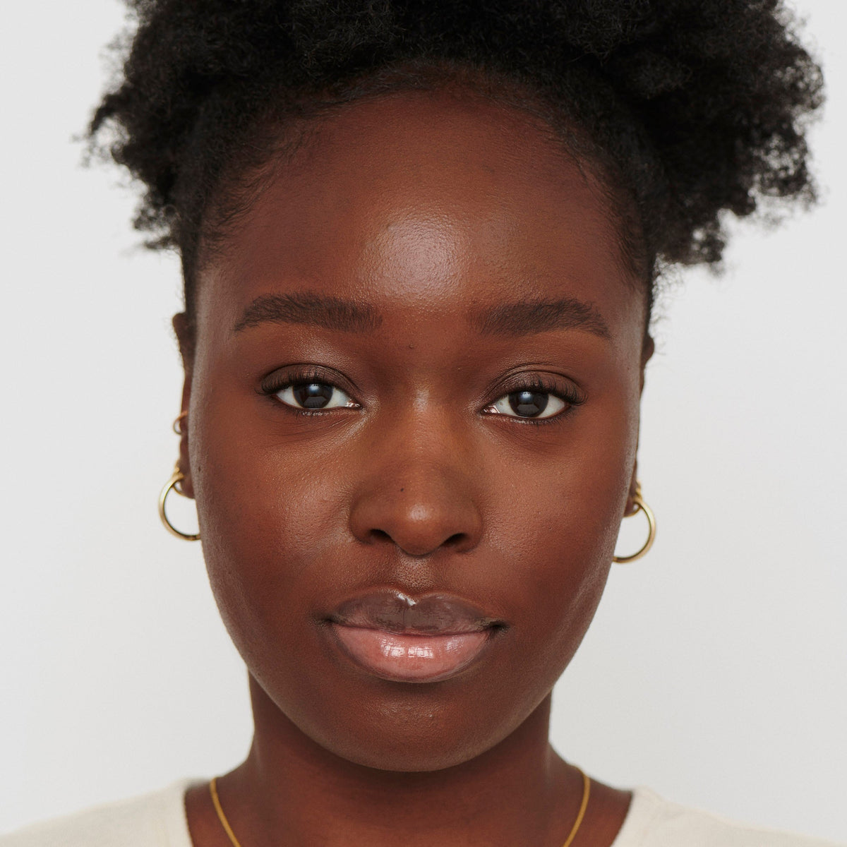 Skin Enhancing Stick Foundation - Ami Colé