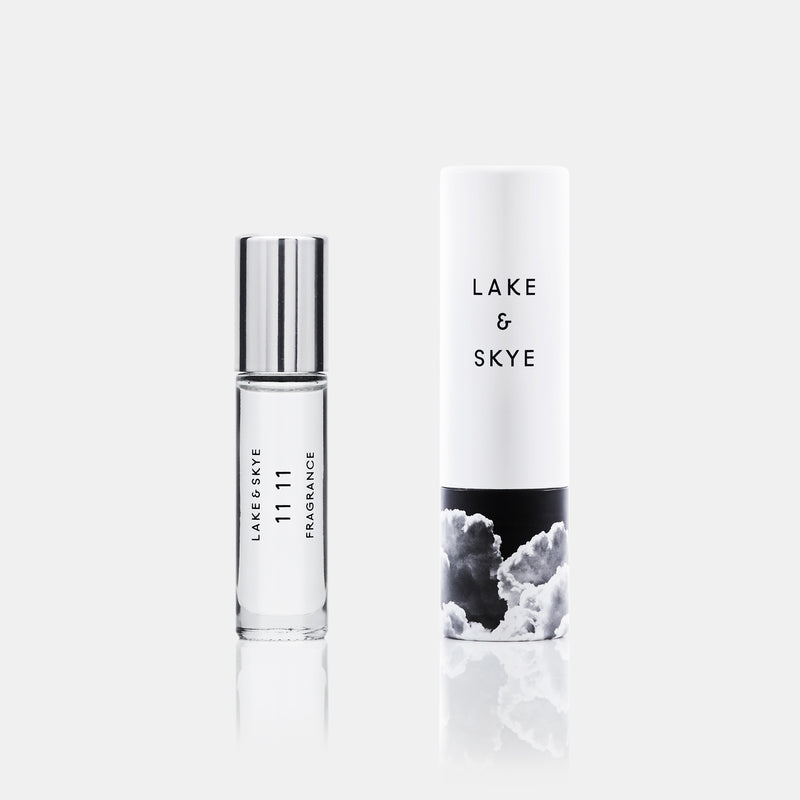 A fragrance that blends white ambers and musk for a sheer, clean, and uplifting vibe.