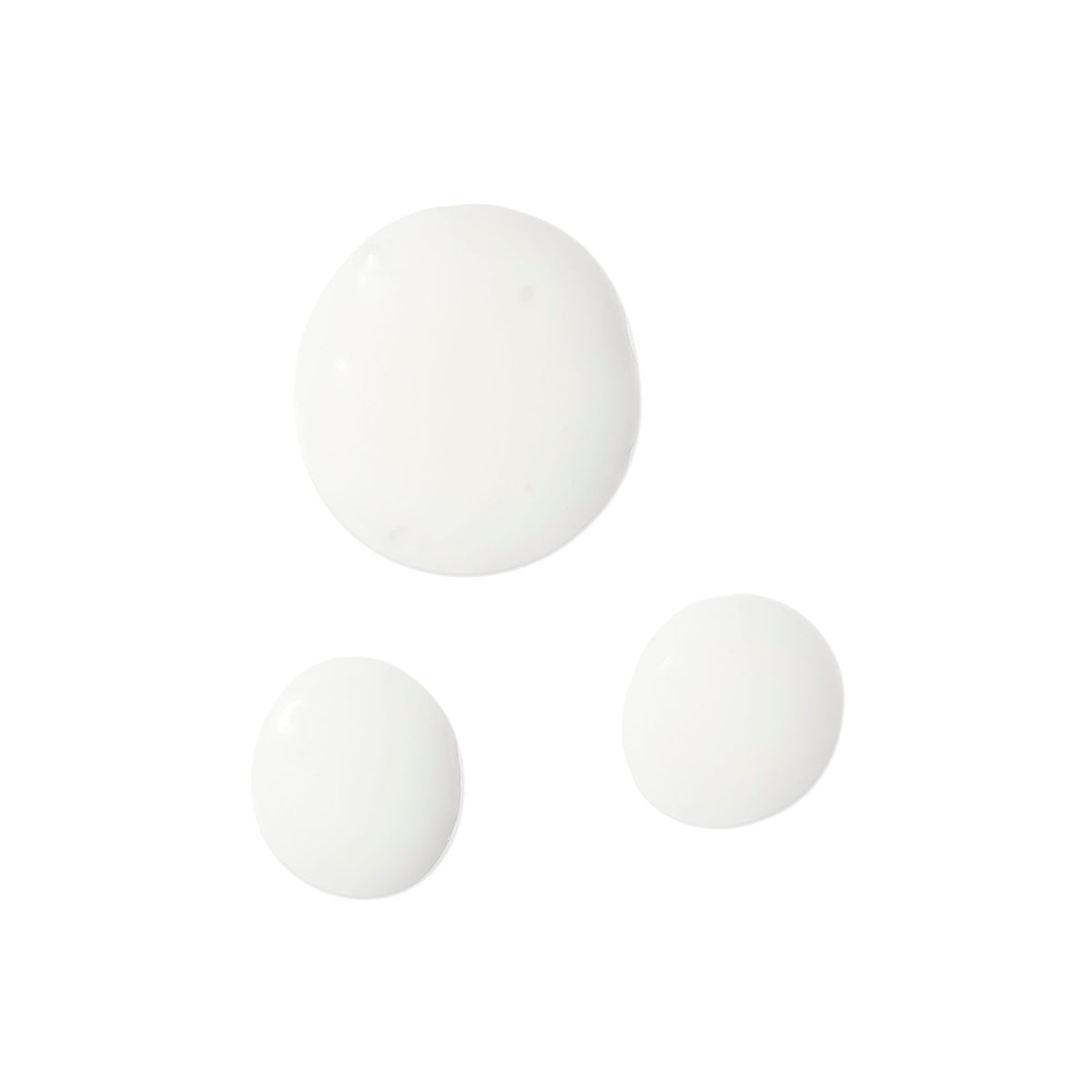 A detoxing serum that absorbs quickly to give skin a smooth and even-tone look.