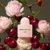 An addictive scent of juicy cherry and lychee balanced with notes of Italian leather and pink peony for a sexy and intoxicating experience.