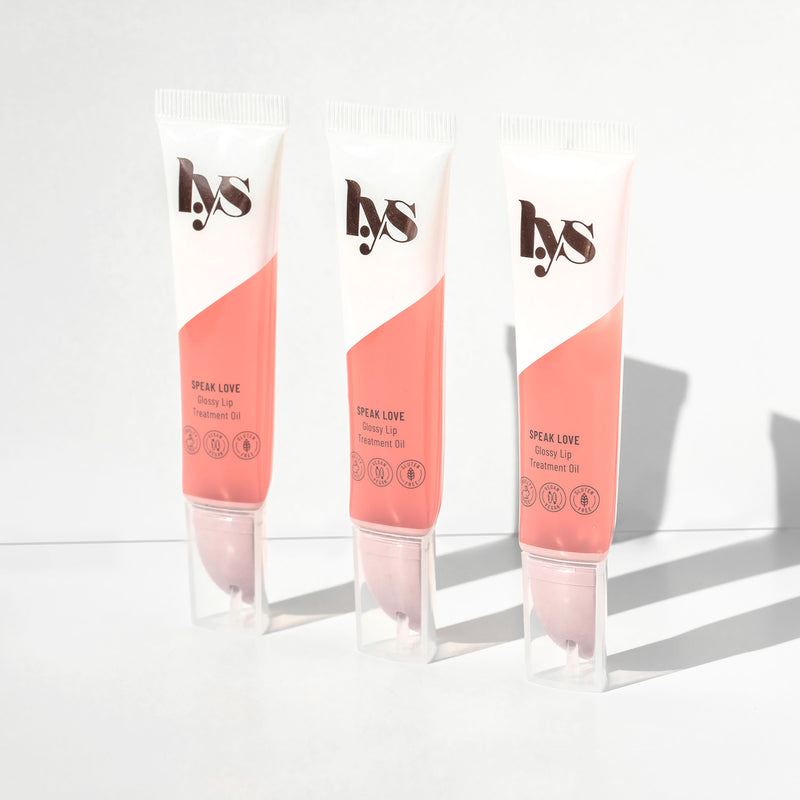 A high-shine lip treatment oil that replenishes lips with vital moisture for all-day hydration.