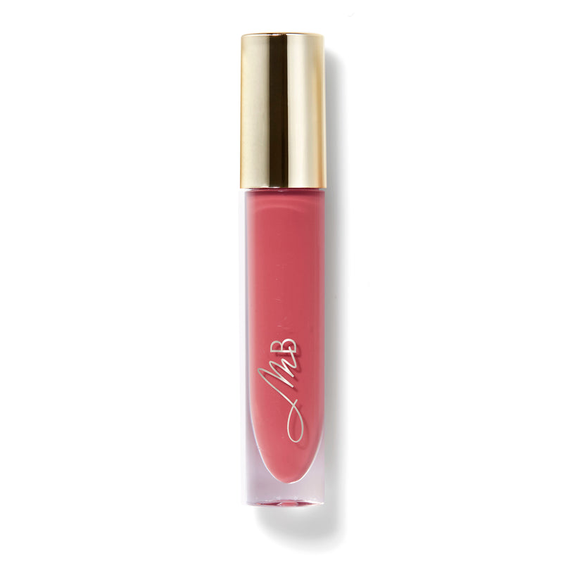 An innovative non-sticky lip oil that boasts vitamin E oil and sustainably cultivated brown algae oil, making for silky smooth, quenched lips that appear full and healthy.