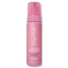 This lightweight styling foam controls frizz, boosts shine, and enhances your hair’s natural texture.