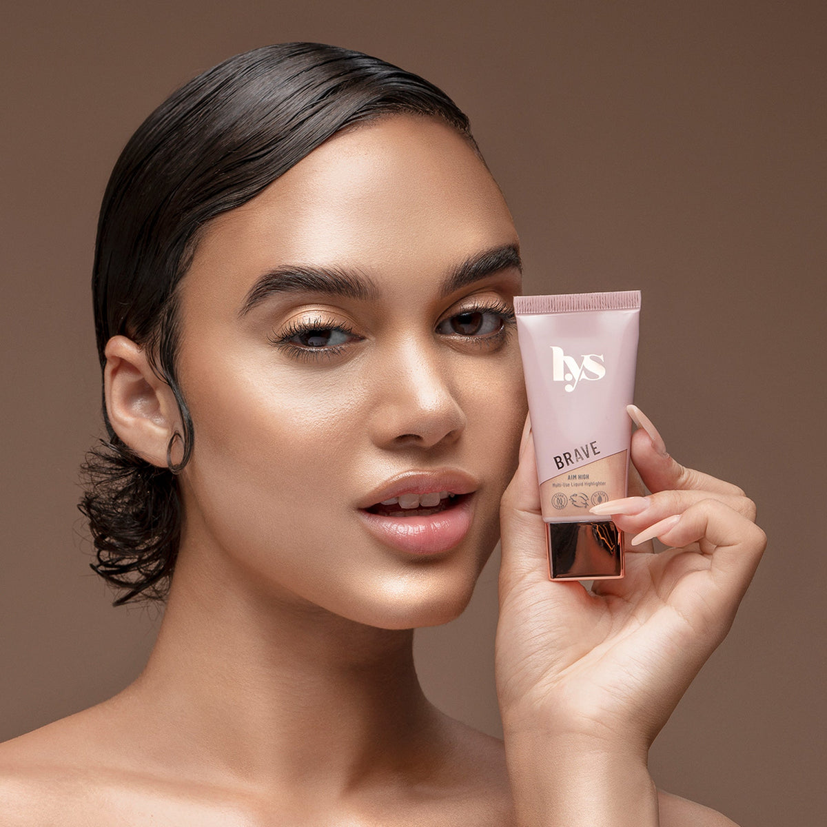 Aim High Multi-Use Liquid Highlighter - LYS Beauty