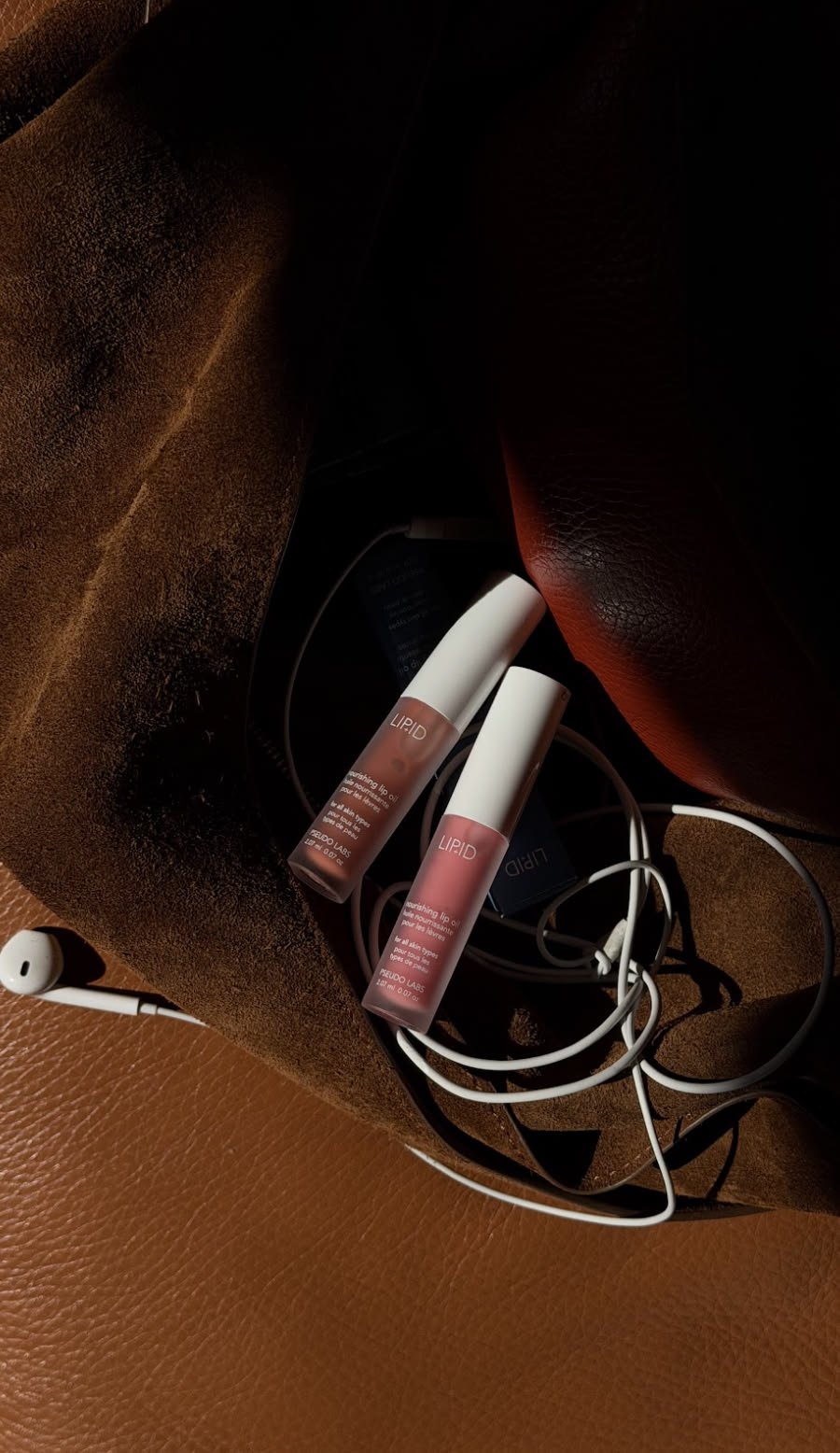 LIPID Hydrating Lip Oil - Pseudo Labs