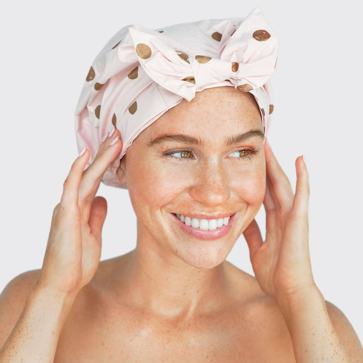 Luxury Shower Cap - Blush Dot - Thirteen LuneHaircare < ToolsKITSCHKIT-LSC-BD-50933Luxury Shower Cap - Blush Dot