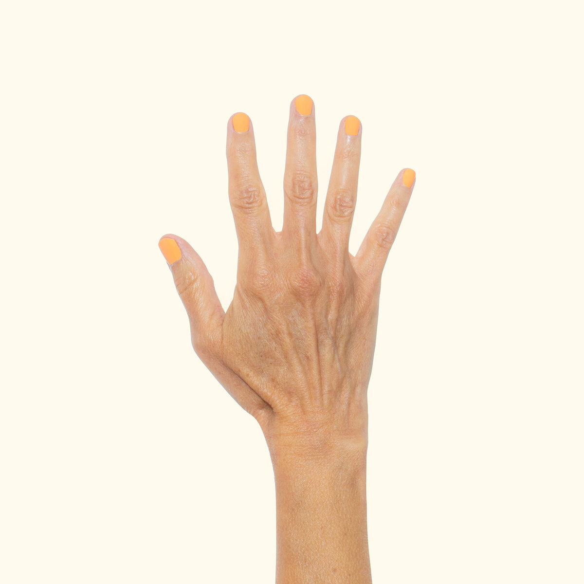 NAIL POLISH Blonde - Thirteen LuneMakeup < Nail < Nail PolishGOLF le FLEUR*GOLLEF-31044-GEOGEORGIA PEACHNAIL POLISH Blonde