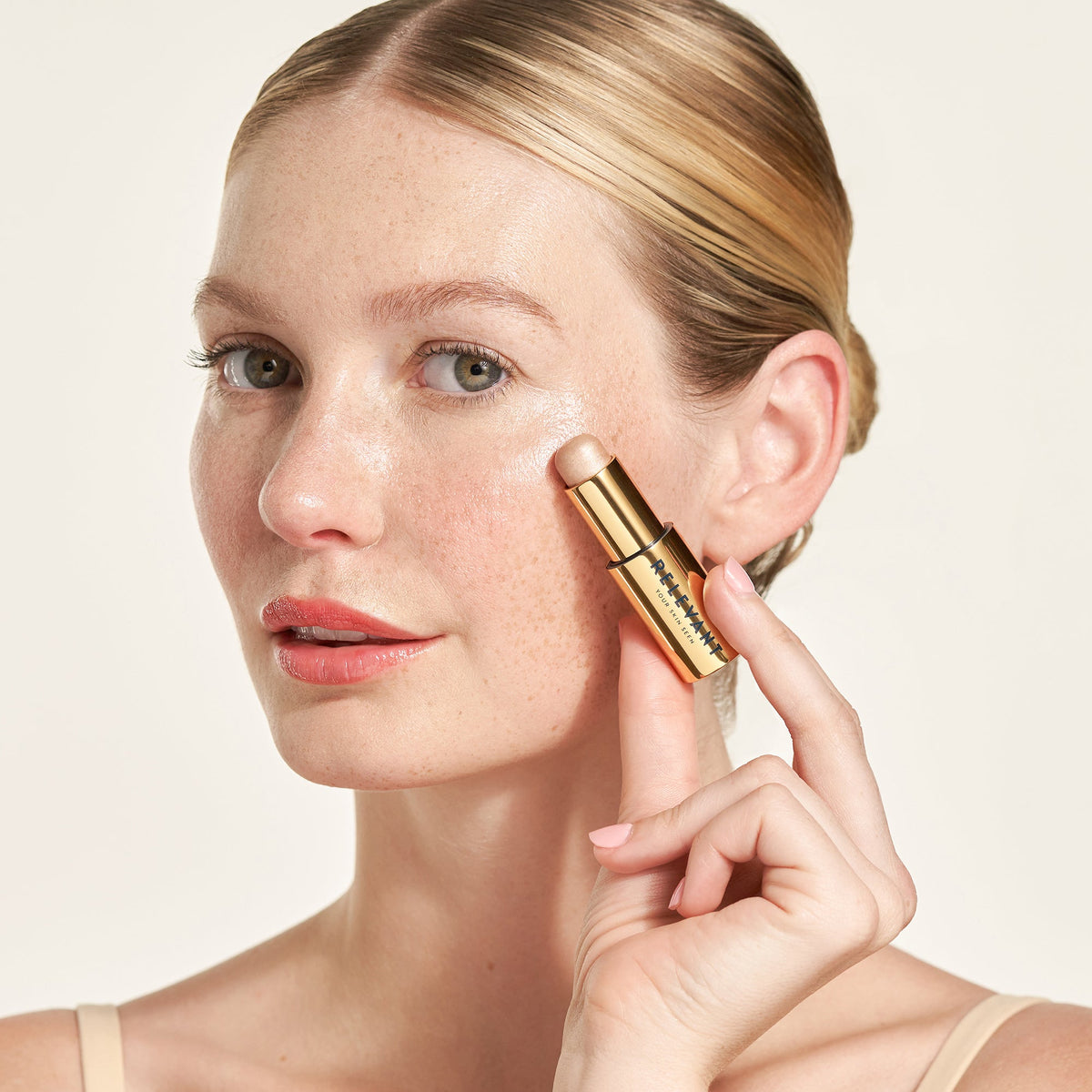 Rele-Wand™ Glossy Highlighter - Relevant: Your Skin Seen