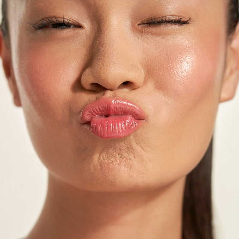 Rele-Kiss™ Moisture-Wrap Lip Gloss
