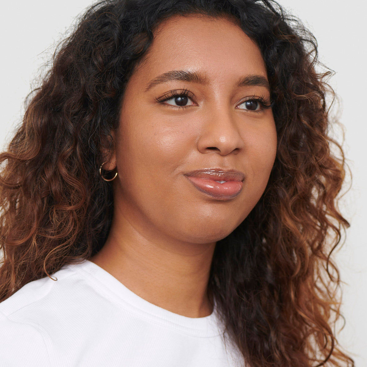 Skin Enhancing Stick Foundation - Ami Colé