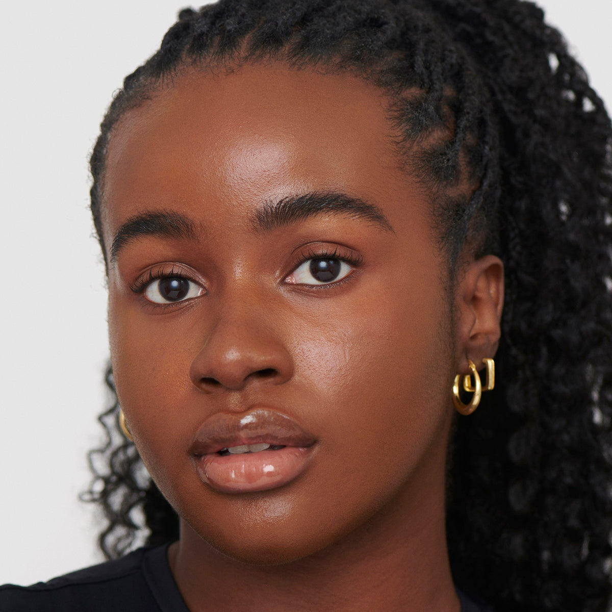 Skin Enhancing Stick Foundation - Ami Colé