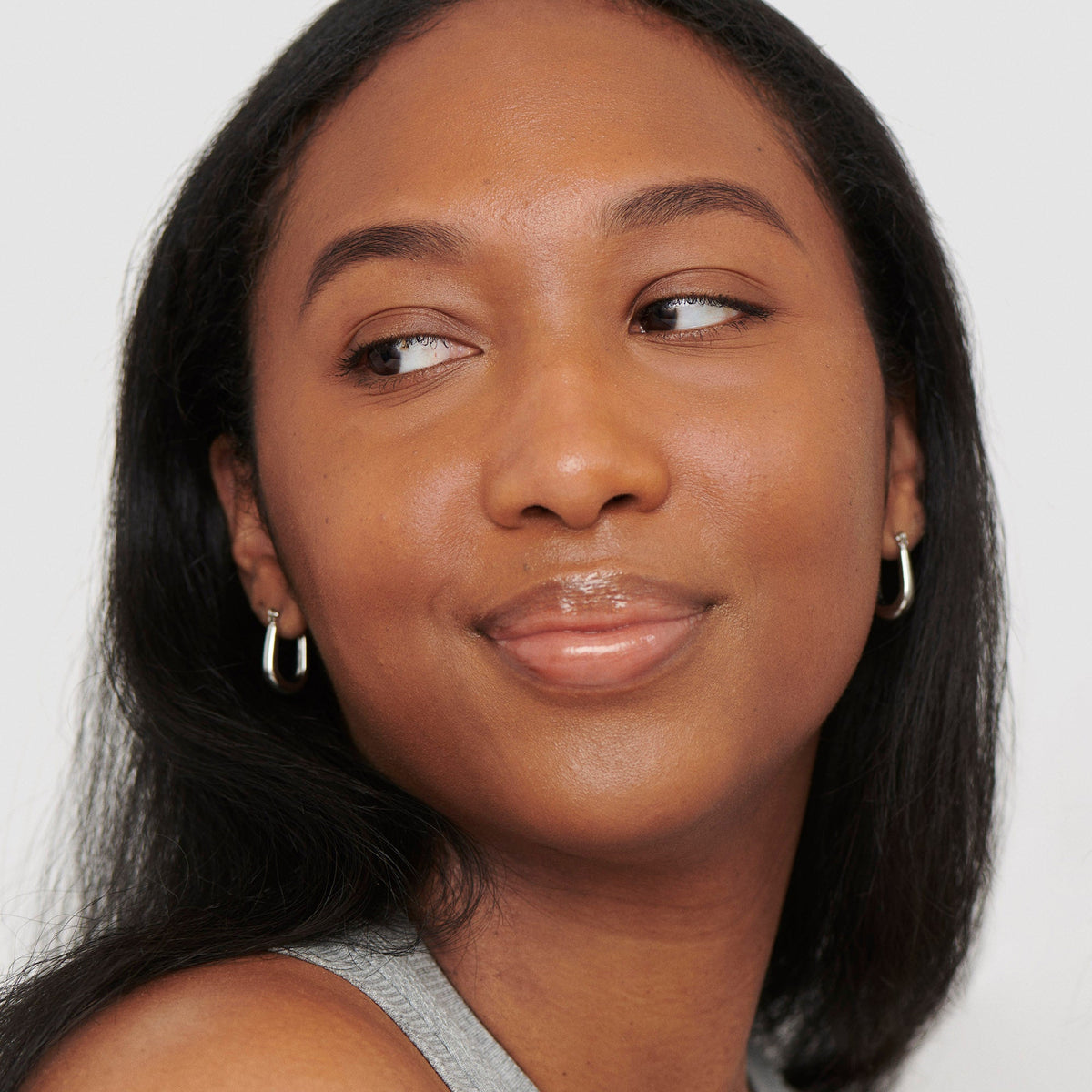 Skin Enhancing Stick Foundation - Ami Colé