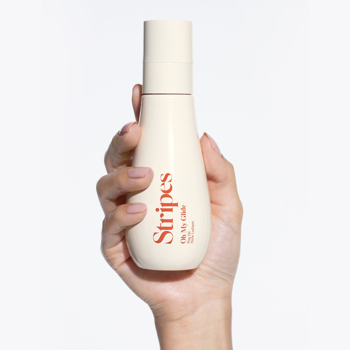 An oil-based formulation featuring squalane, bisabolol, coconut, and avocado oil that gently restores moisture and elasticity down below.