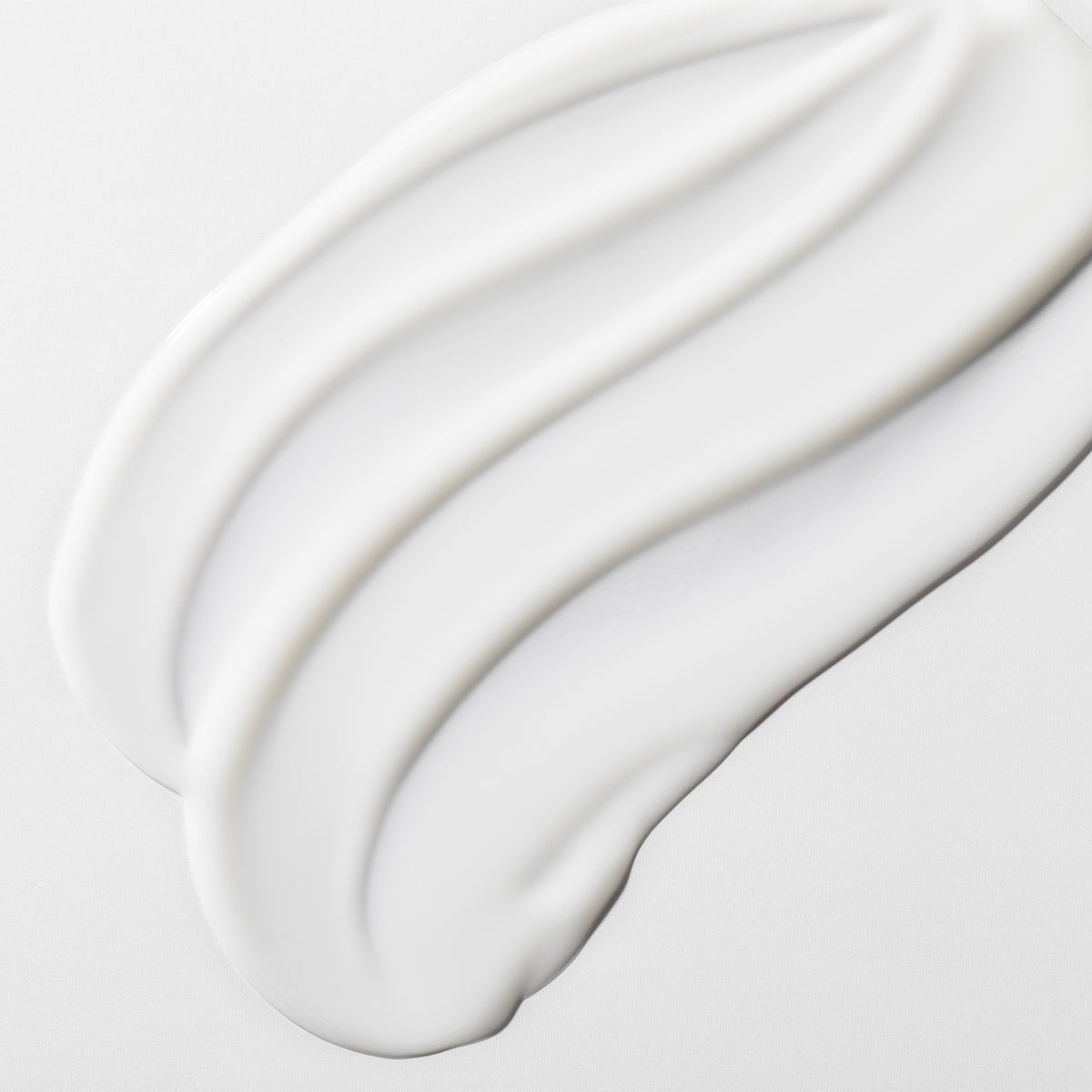 A deeply hydrating, plumping serum.