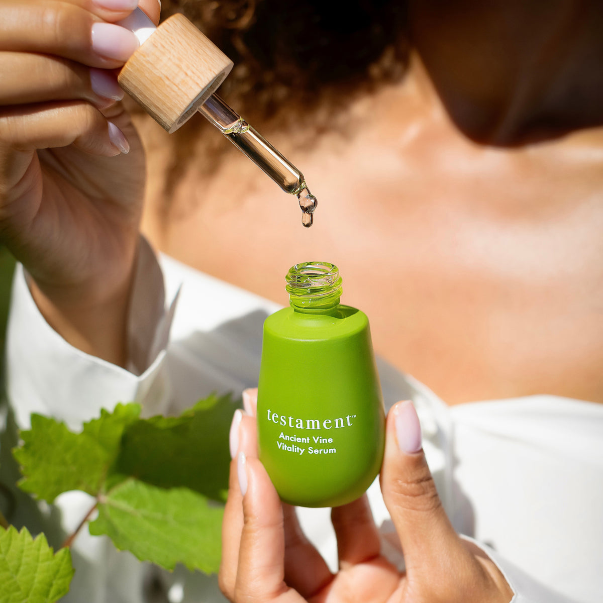 A luxurious multi-tasking oil-based serum that brightens, tones, balances, and protects as it nourishes, giving you a lit-from-within glow.