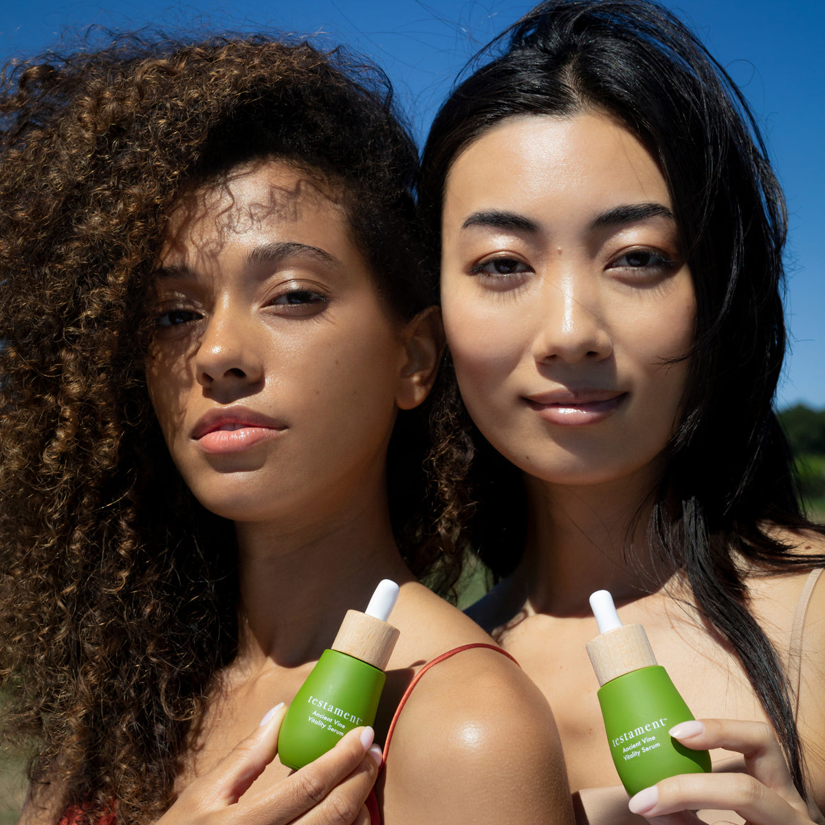 A luxurious multi-tasking oil-based serum that brightens, tones, balances, and protects as it nourishes, giving you a lit-from-within glow.