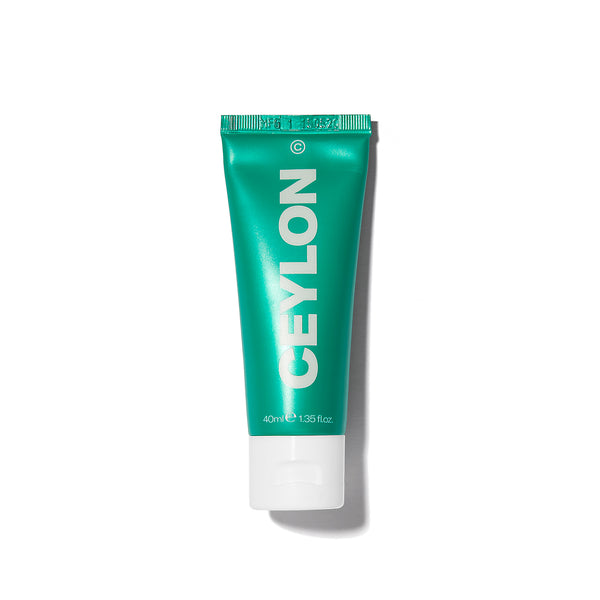 This moisturizer hydrates while clearing the skin and improving its overall texture.