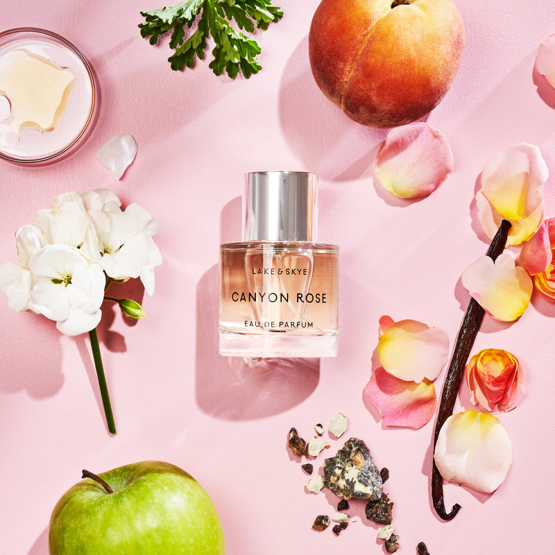 A modern rose fragrance inspired by the spirit of the desert with notes of rose petals, geranium, and vanilla.