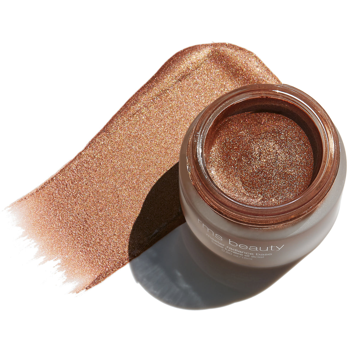 A universal highlighting cream for the face that can be used alone, as a base, or mixed with foundation to blur imperfections and create the ultimate glow.