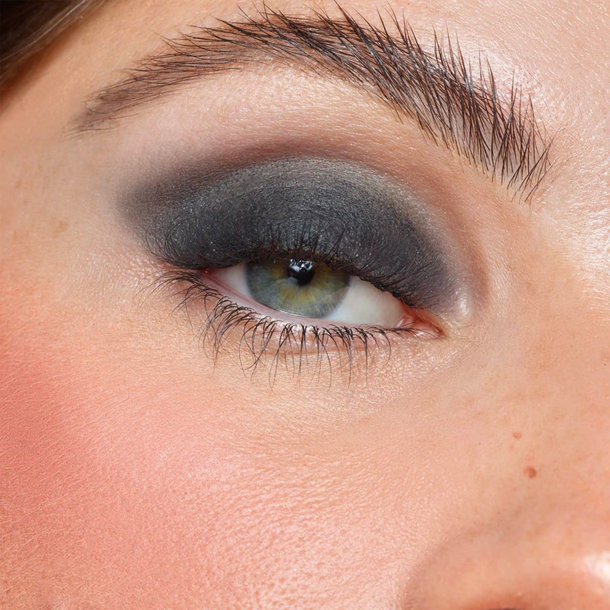 Magnetic Matte Eye Color - Nudestix