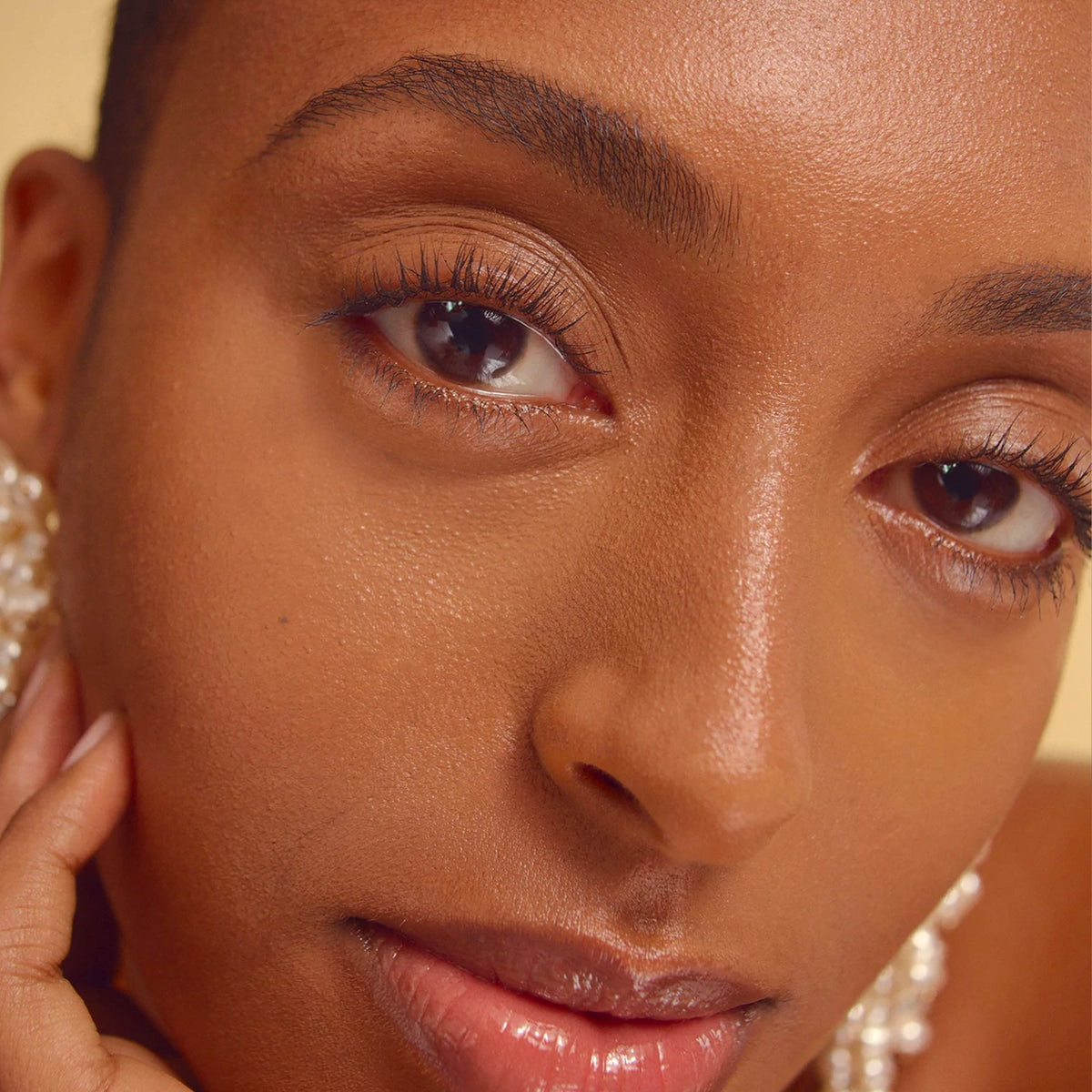 Skin Enhancing Concealer - Ami Colé